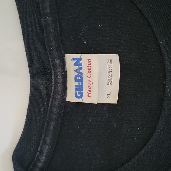 This is a Gildan brand T-Shirt with custom graphic XL In Black - Picture 3 of 5